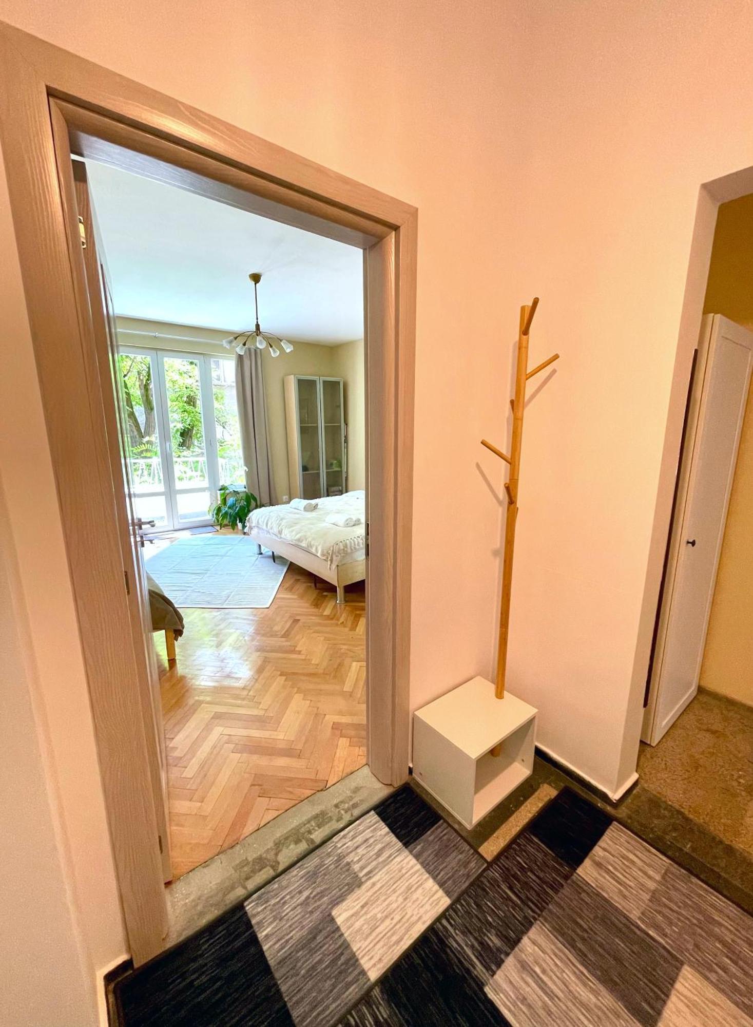 Bohemian Bright & Calm 2Br - Top Center - Private Balcony Sofia Bagian luar foto